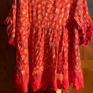 Oddi coral floral medium top gooey